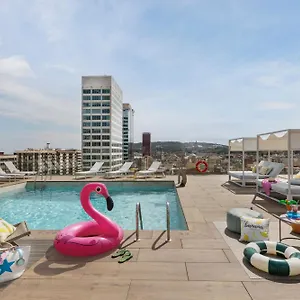Expo Hotel
