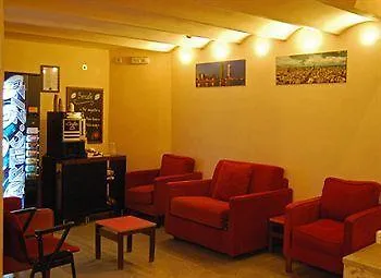 فندق Hostal Radio برشلونة إسبانيا